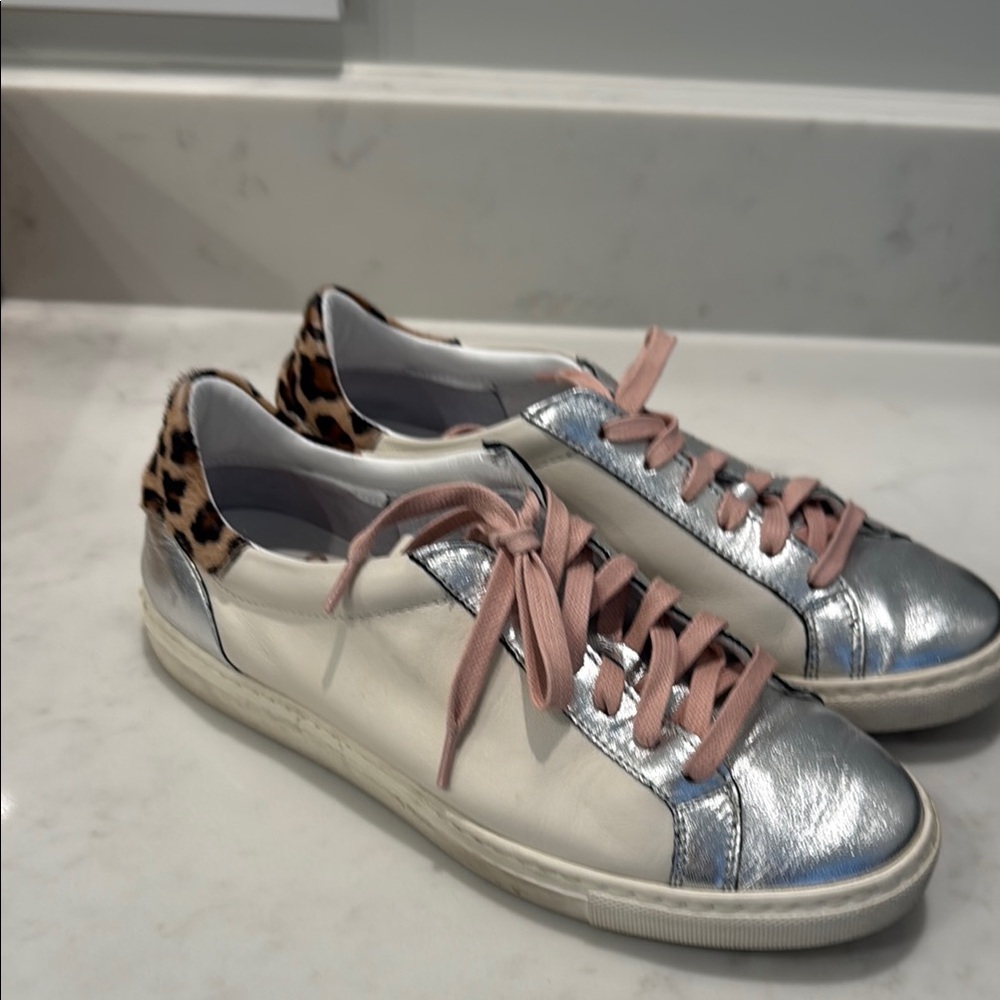 Greats Brooklyn Italian Leather Silver and White Sneakers with Cheetah Print